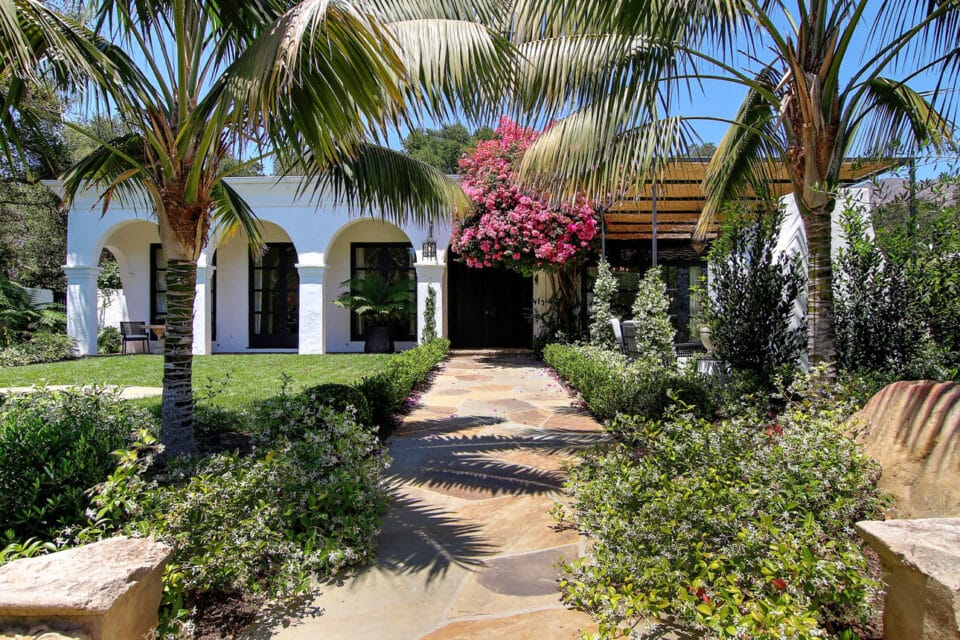Alisos Drive